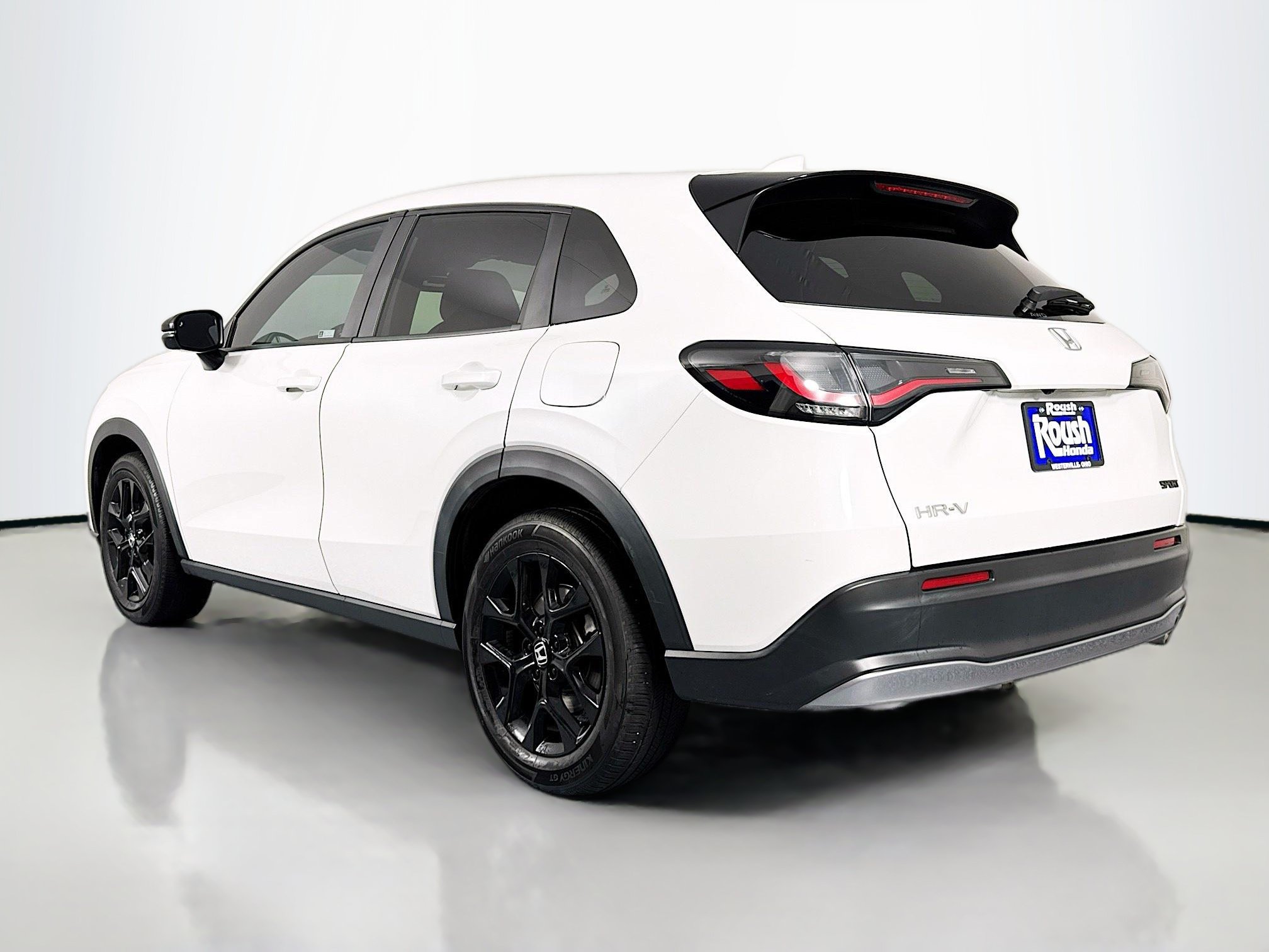 Certified 2023 Honda HR-V Sport image 7