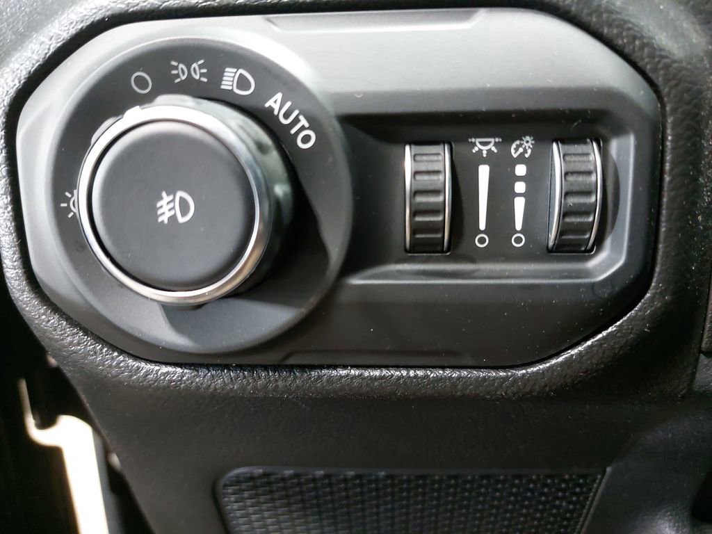 Used 2022 Jeep Wrangler Sport S image 20