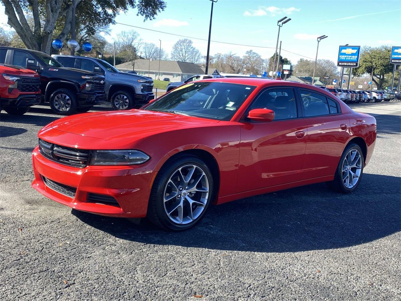 Used 2022 Dodge Charger SXT w/ Plus Group image 3
