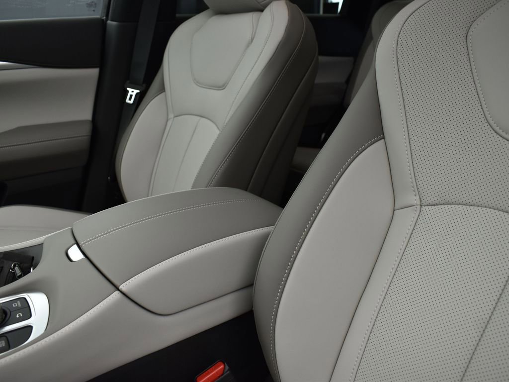 Certified 2026 INFINITI QX60 Pure w/ Cargo Package FWD image 14