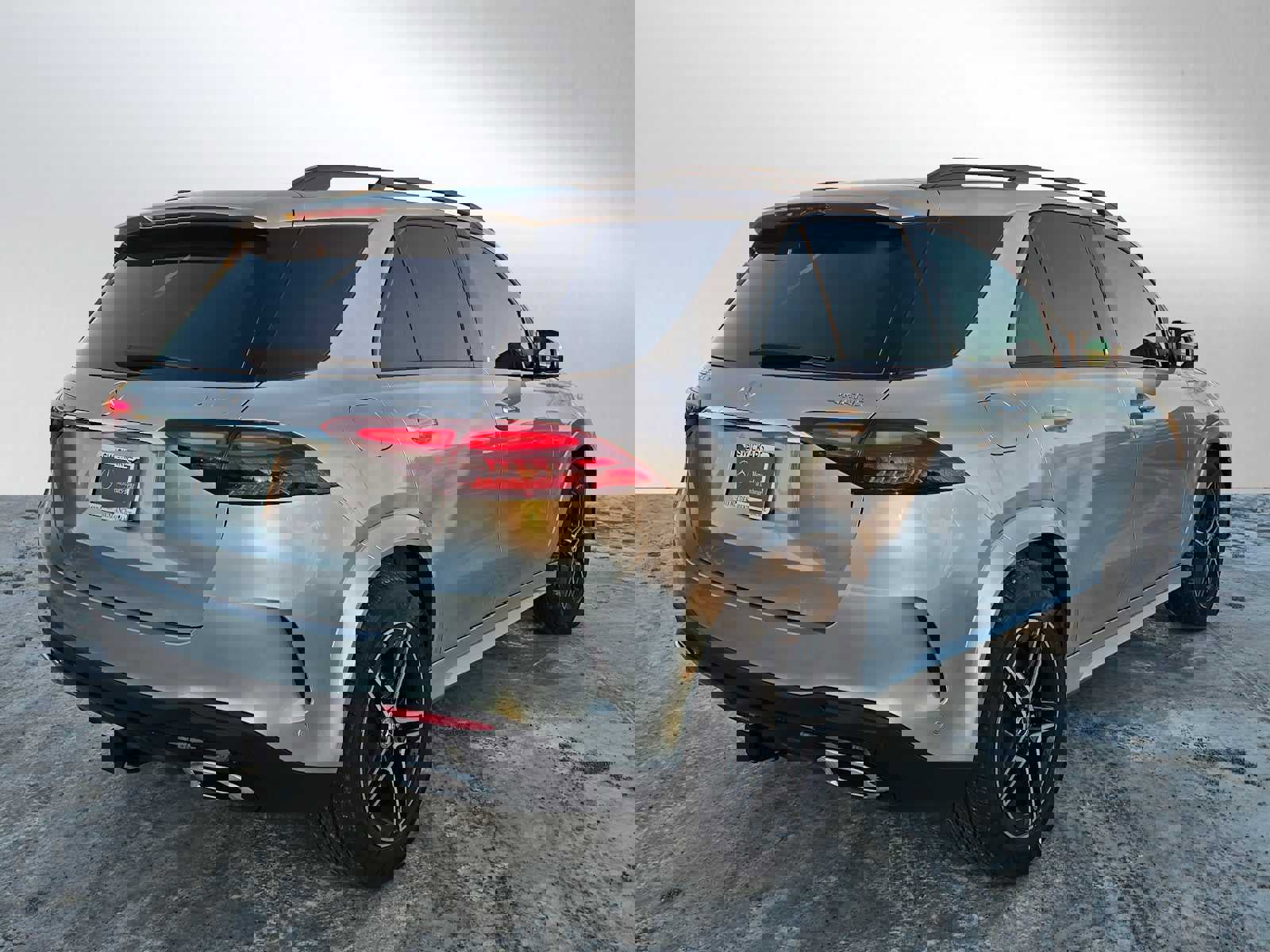 New 2026 Mercedes-Benz GLE 350 4MATIC image 3