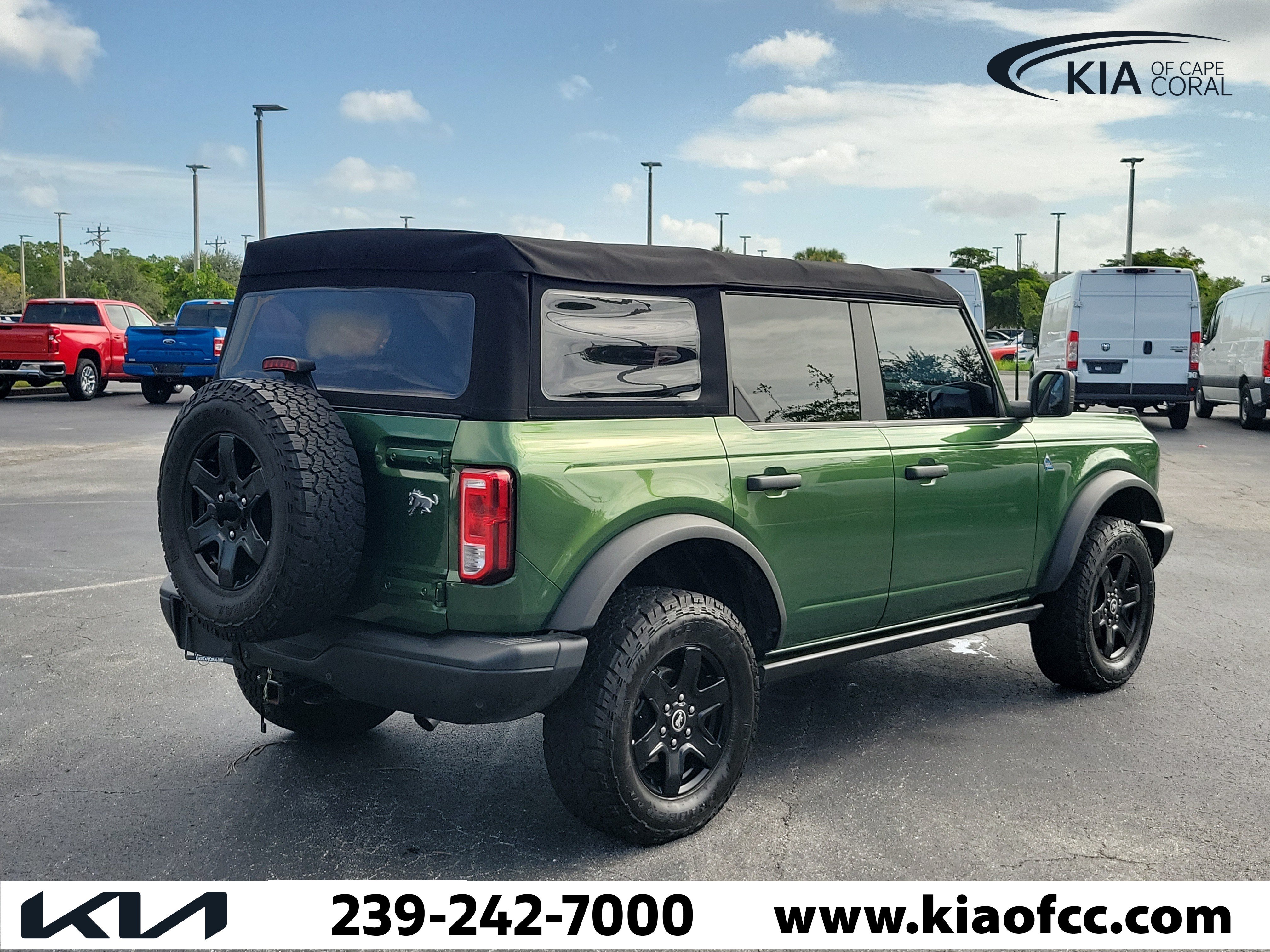 Used 2022 Ford Bronco Black Diamond AWD/4WD image 6