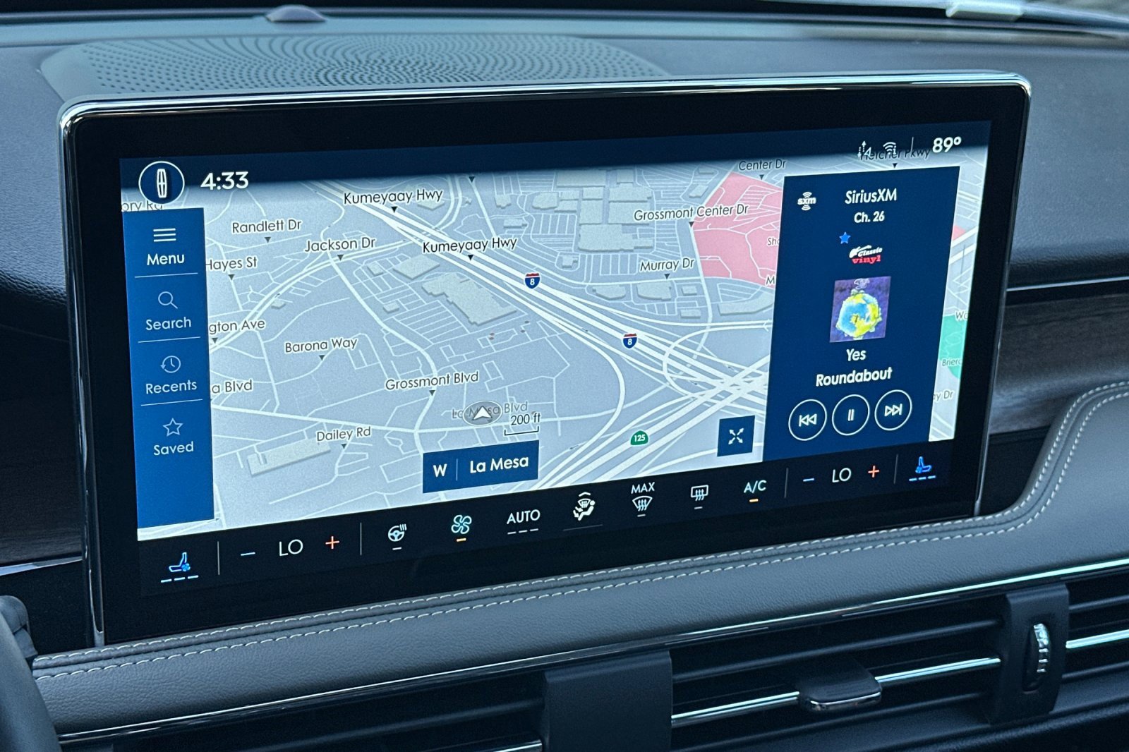 New 2025 Lincoln Corsair Reserve image 18