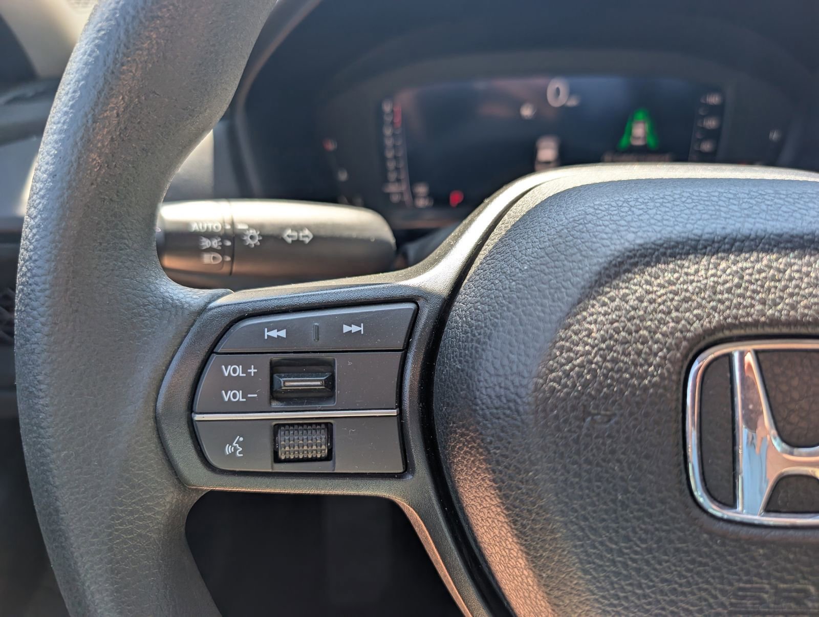 Used 2024 Honda Accord EX image 15