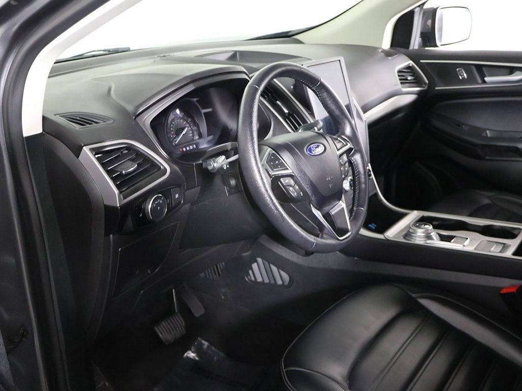 Used 2024 Ford Edge SEL image 23