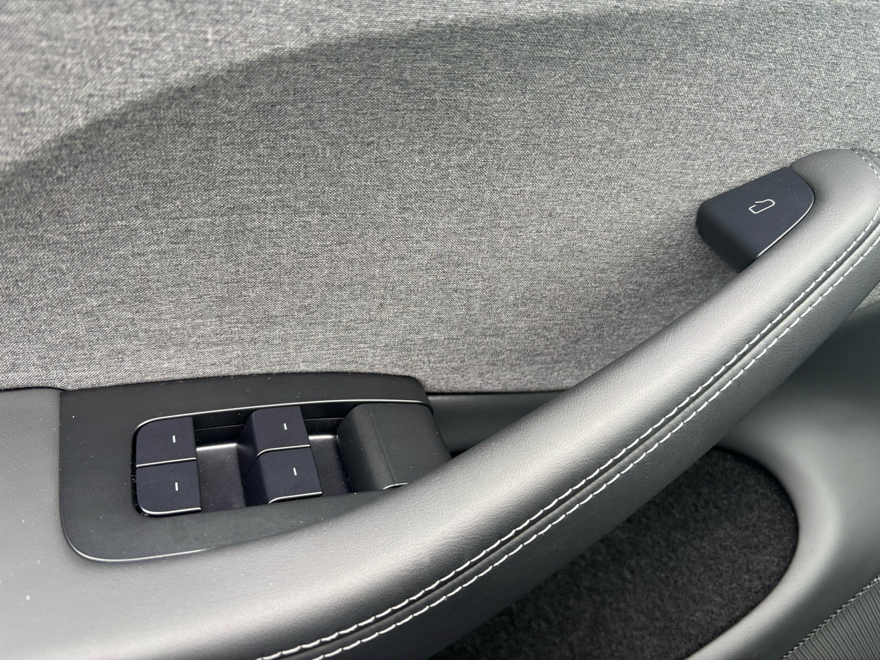 Used 2025 Tesla Model 3 Long Range image 14