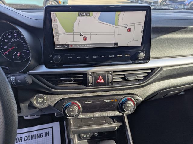 Used 2024 Kia Forte GT-Line w/ GT-Line Premium Package image 16