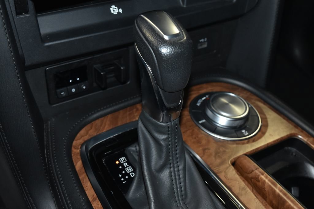 Used 2022 Nissan Armada SL image 19