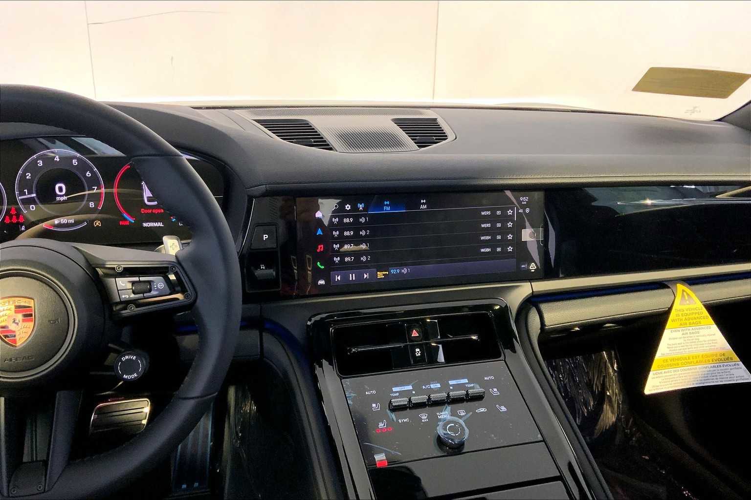 New 2026 Porsche Panamera 4 image 16