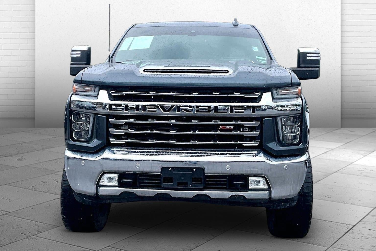 Used 2020 Chevrolet Silverado 2500 LTZ w/ LTZ Premium Package AWD/4WD image 2