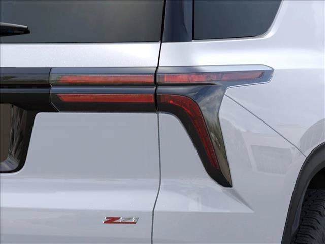 New 2027 Chevrolet Traverse Z71 w/ Enhanced Driving Package AWD/4WD image 11