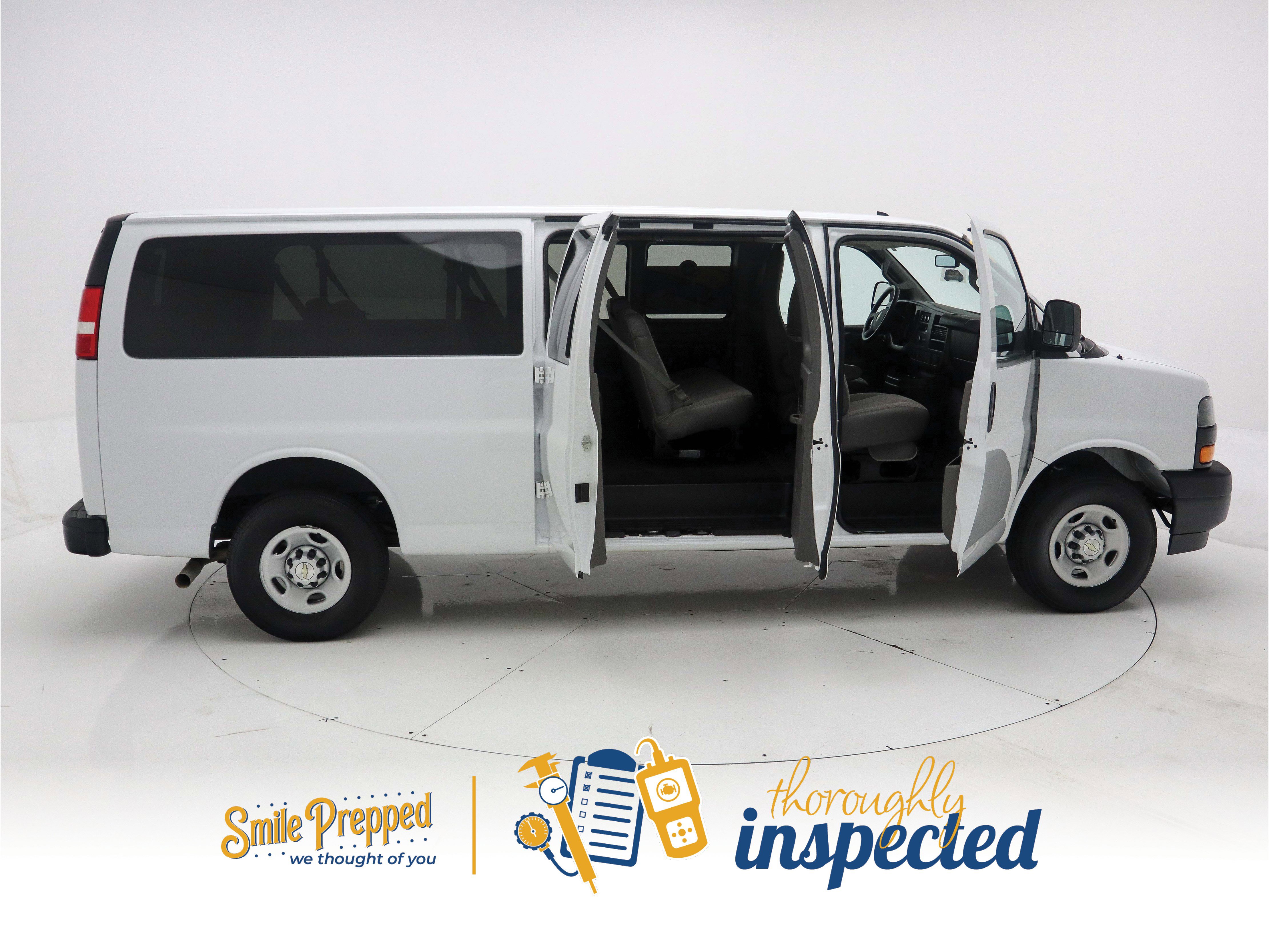 Used 2023 Chevrolet Express 3500 LS image 3