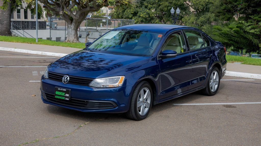 Used 2012 Volkswagen Jetta TDI image 7