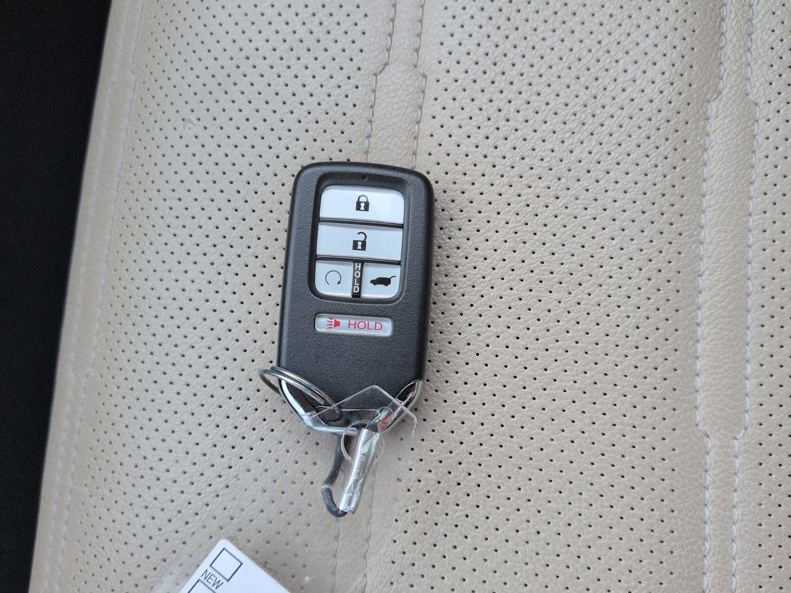Used 2021 Honda CR-V Touring image 37