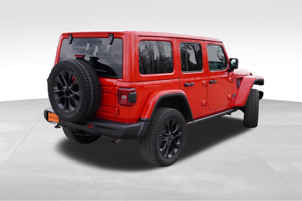 Certified 2025 Jeep Wrangler Unlimited Sahara image 5