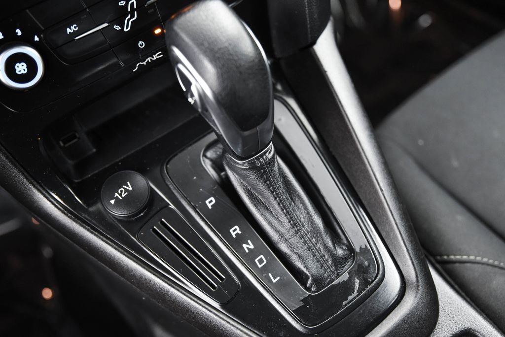 Used 2018 Ford Focus SE image 22