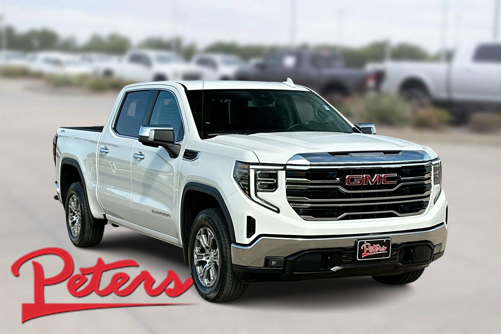 Used 2024 GMC Sierra 1500 SLT image 1