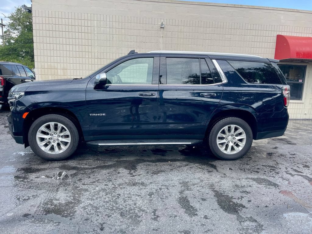 Used 2023 Chevrolet Tahoe Premier AWD/4WD image 2