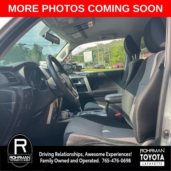 Used 2019 Toyota 4Runner SR5 AWD/4WD image 9