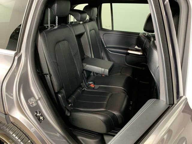 Used 2023 Mercedes-Benz EQB 300 4MATIC image 36