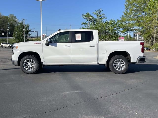 Used 2025 Chevrolet Silverado 1500 LT image 2