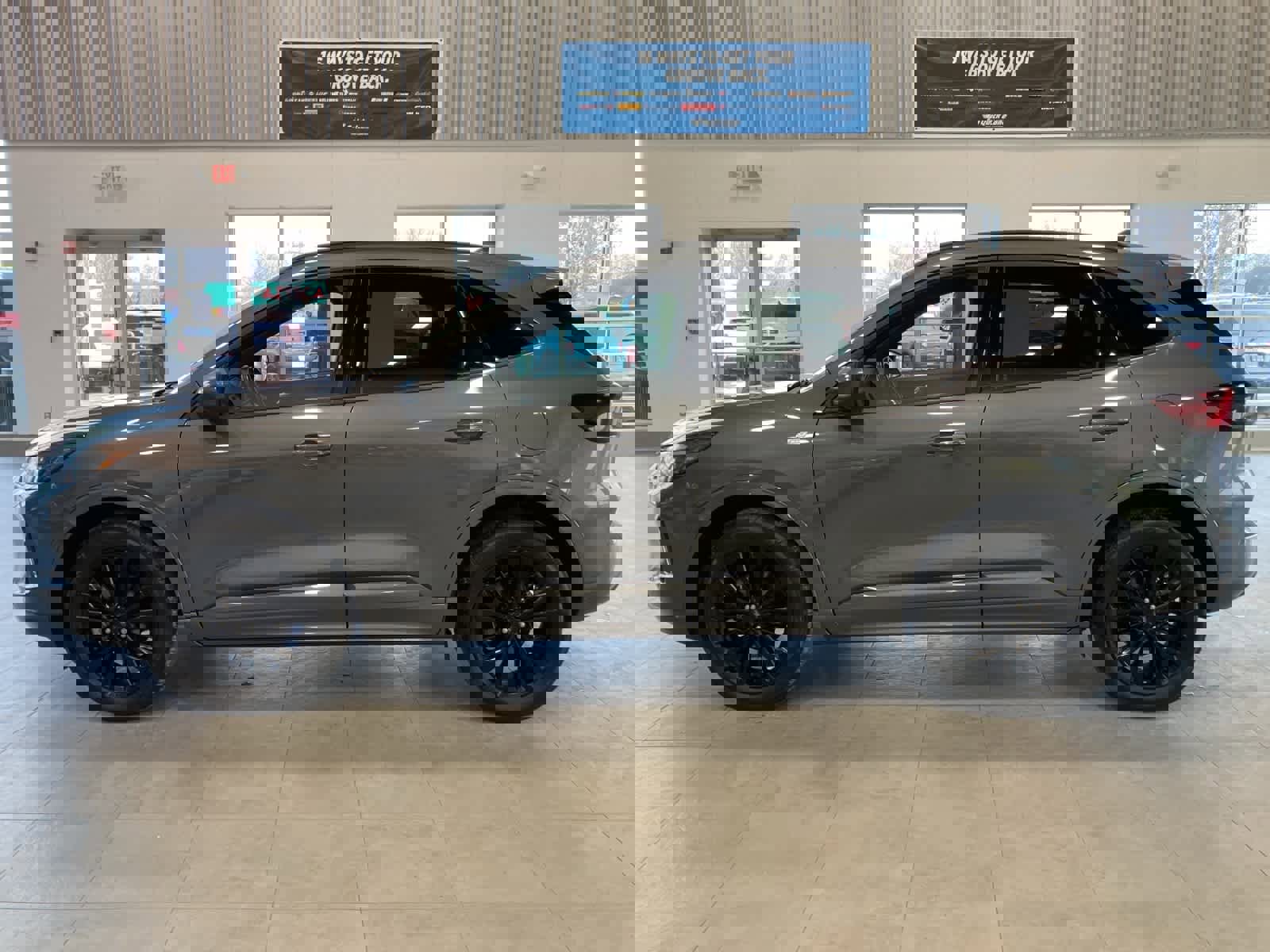 Used 2023 Ford Escape ST-Line Elite image 8