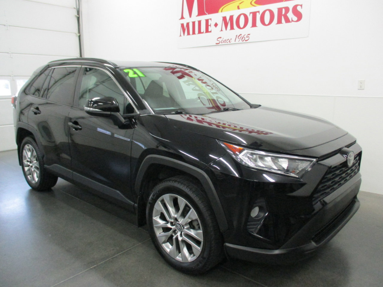 Used 2021 Toyota RAV4 XLE Premium