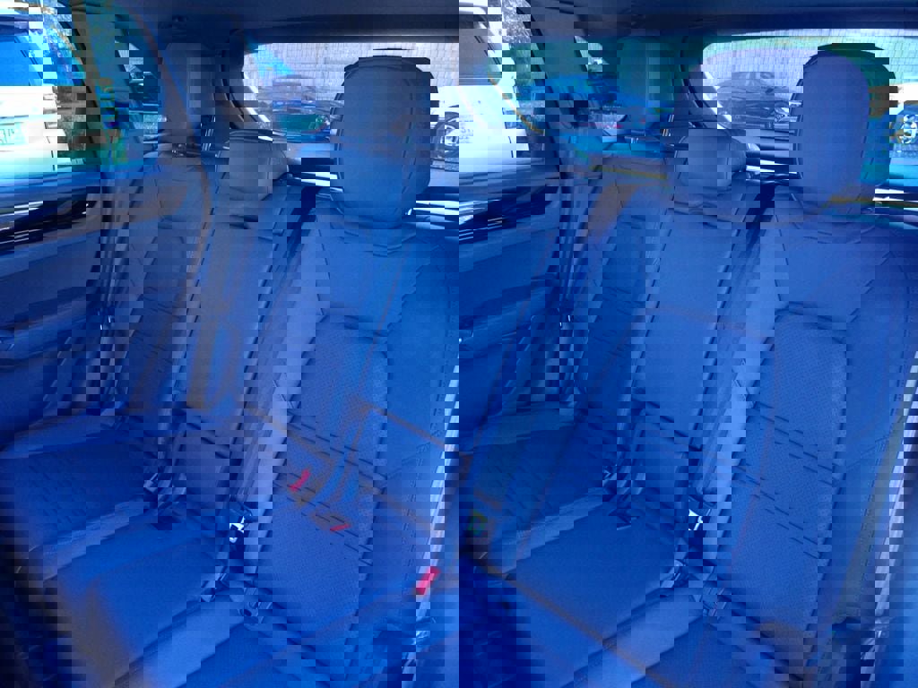 Used 2019 Porsche Cayenne image 24