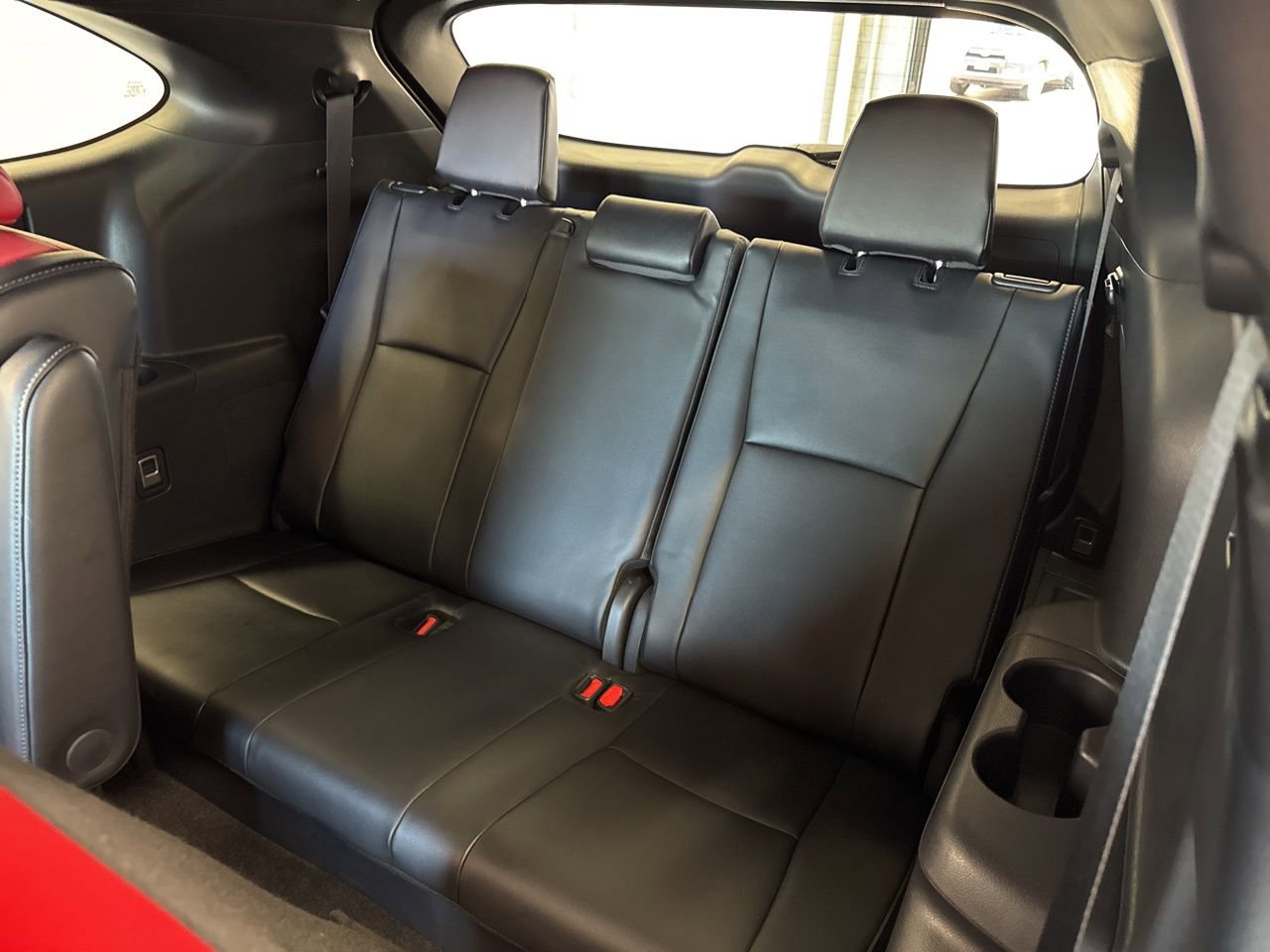 Used 2025 Toyota Highlander XSE image 40