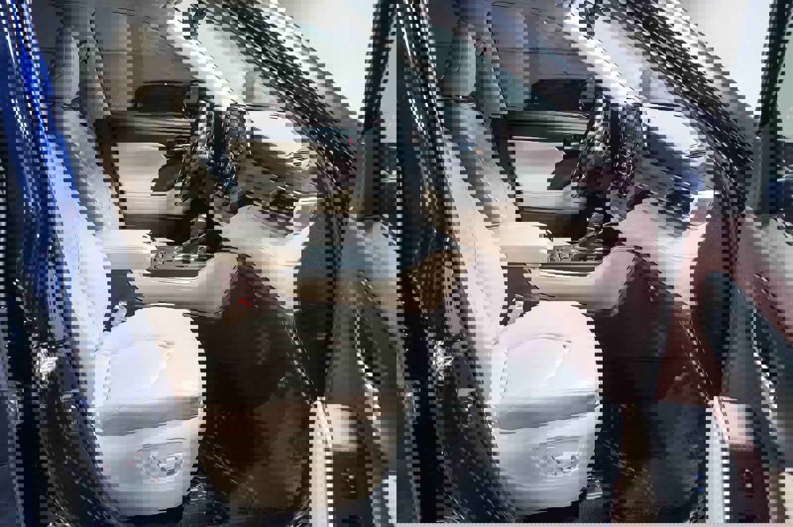 Certified 2020 Toyota Highlander XLE image 18