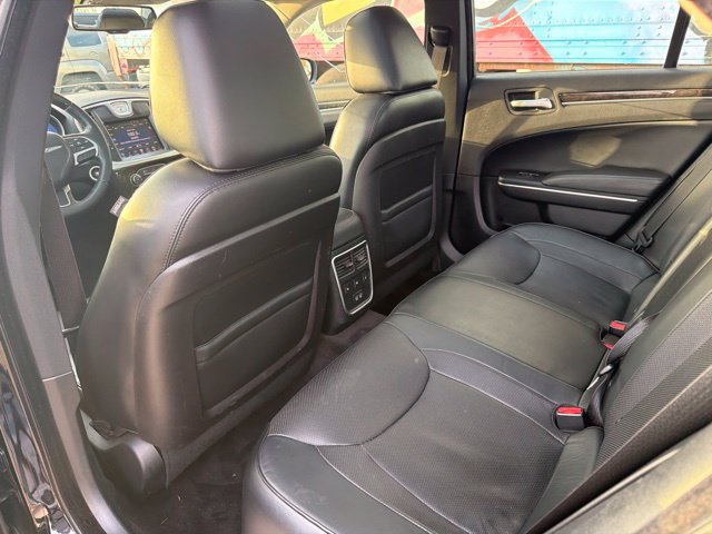 Used 2015 Chrysler 300 C w/ Light Group RWD image 18