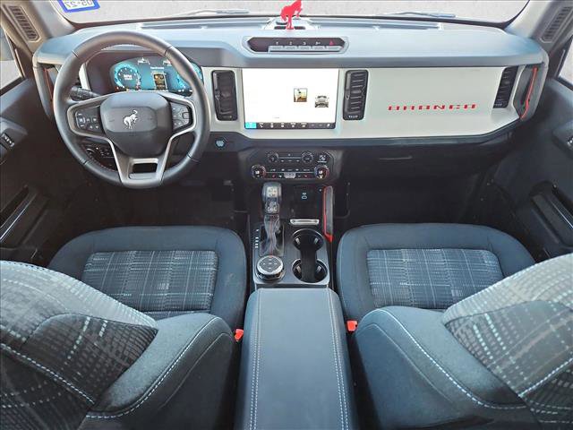 Used 2025 Ford Bronco Heritage Edition image 17