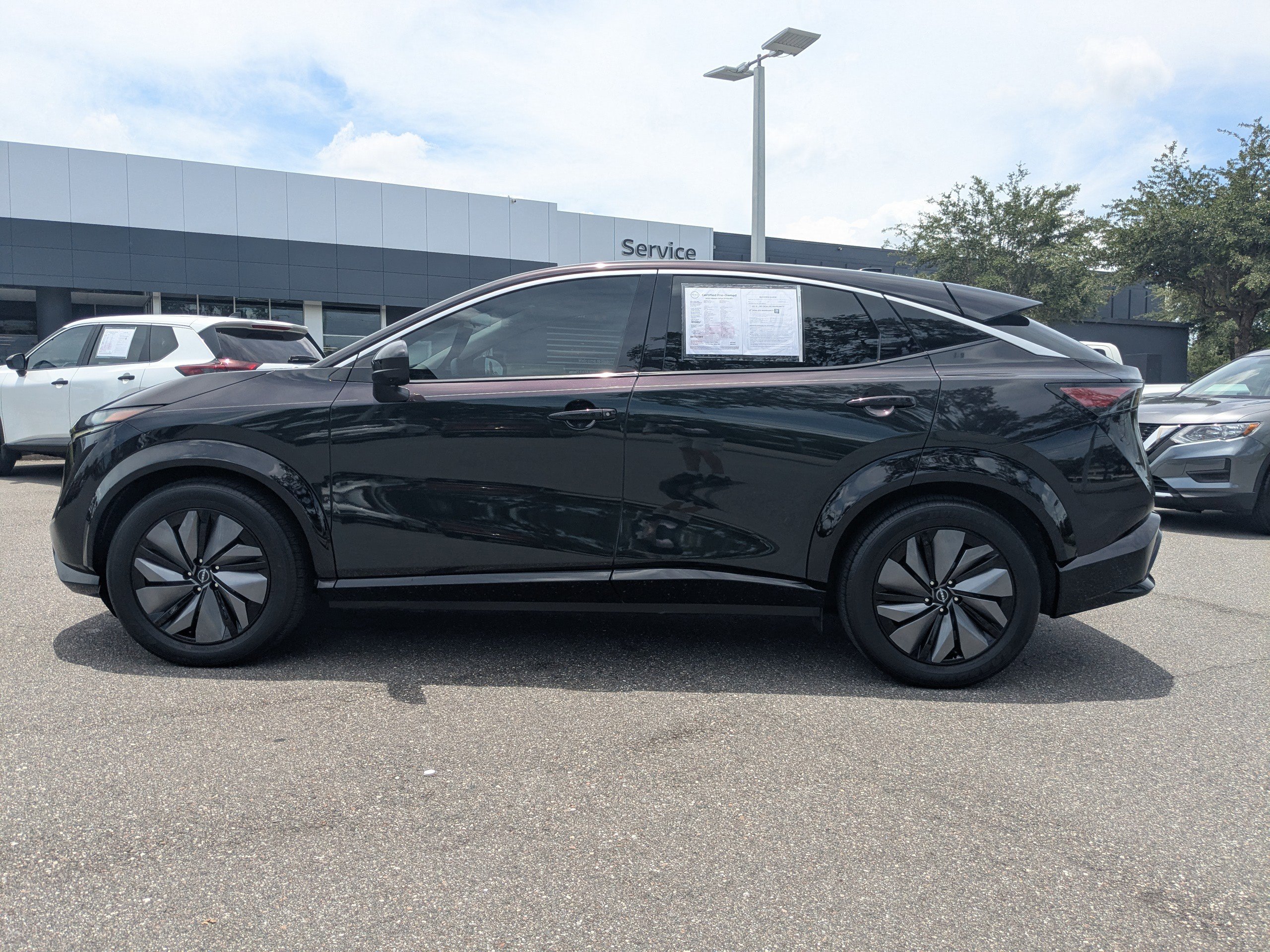 Certified 2023 Nissan Ariya FWD image 7