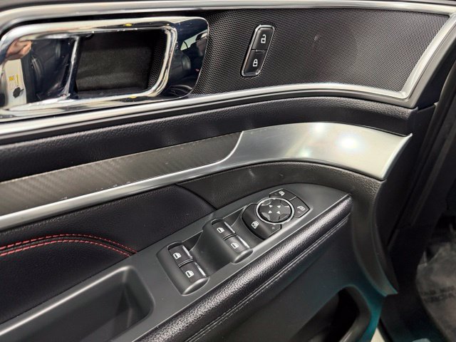 Used 2016 Ford Explorer Sport AWD/4WD image 19