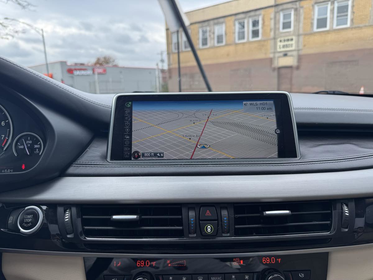 Used 2015 BMW X5 xDrive50i image 33