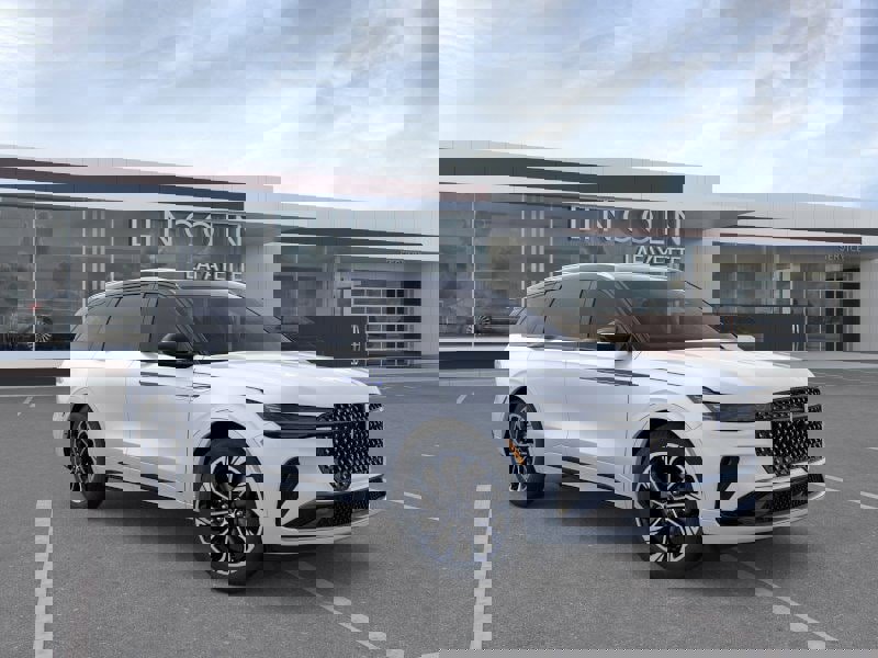 New 2026 Lincoln Nautilus Reserve image 7