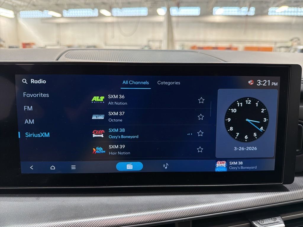 Certified 2025 Hyundai Santa Fe SEL image 19