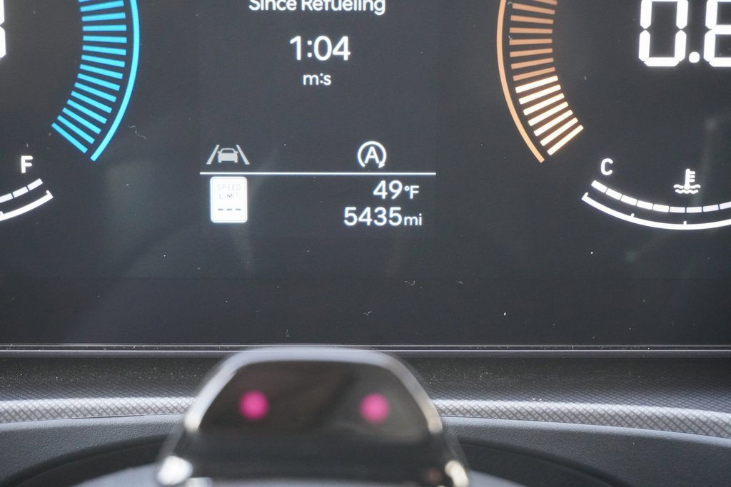 Used 2025 Hyundai Santa Fe SEL image 13