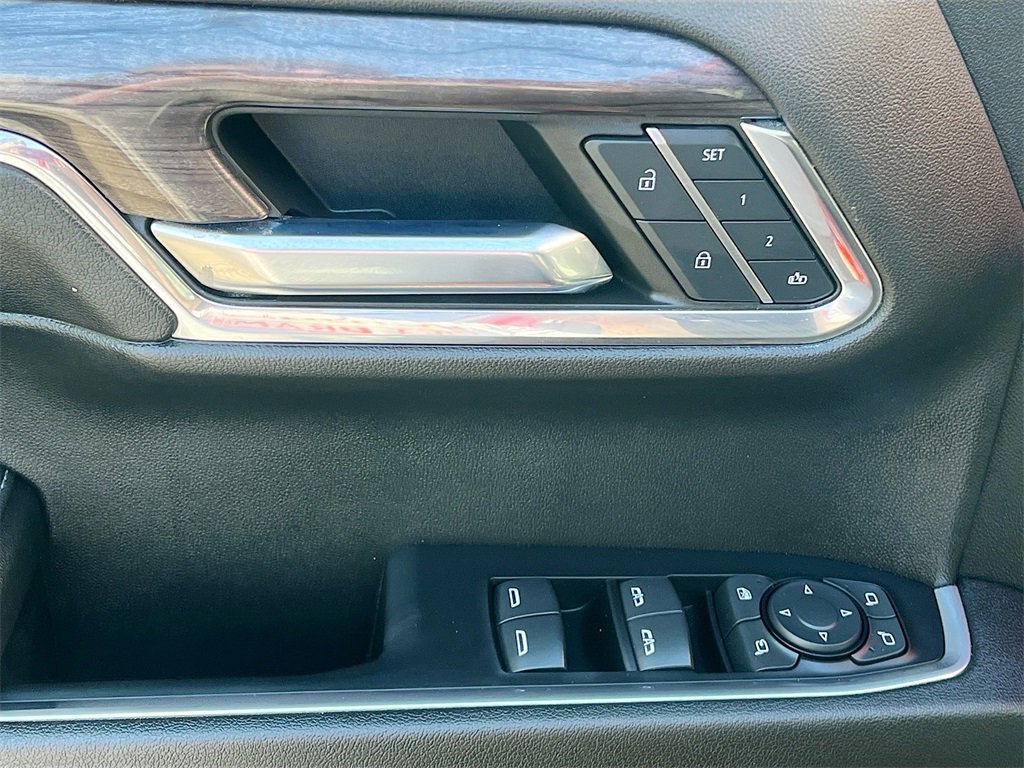 Used 2024 Chevrolet Silverado 1500 LTZ w/ Technology Package image 18