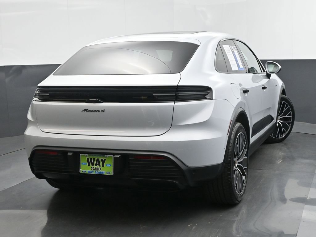 Used 2024 Porsche Macan 4 Electric w/ Premium Package image 5