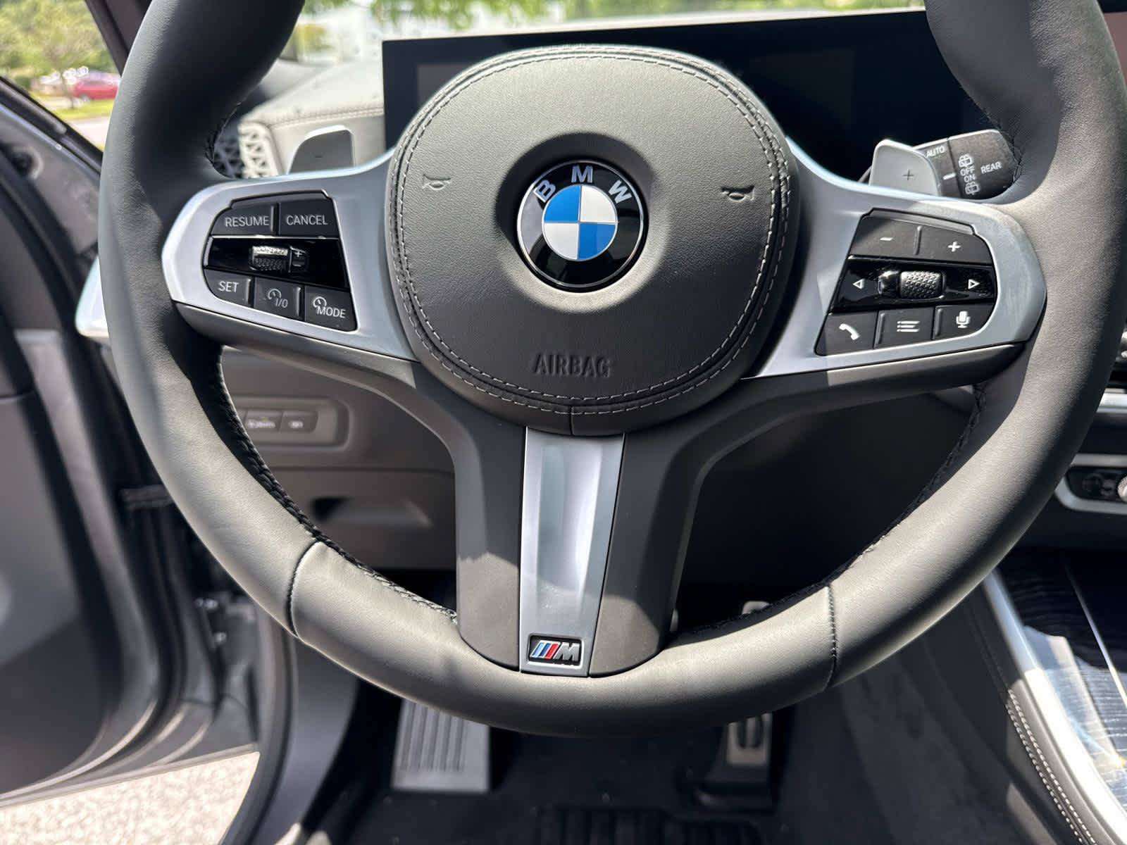 New 2026 BMW X5 xDrive40i w/ M Sport Package AWD/4WD image 18