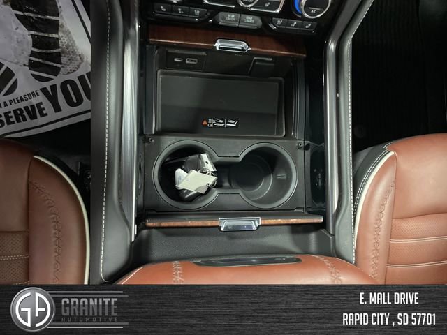 Used 2023 GMC Yukon Denali Ultimate image 18