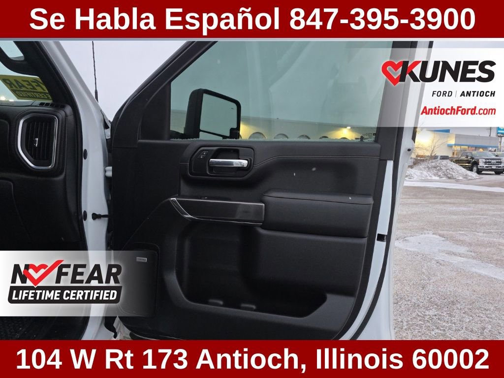 Used 2023 GMC Sierra 3500 AT4 w/ AT4 Premium Plus Package image 40