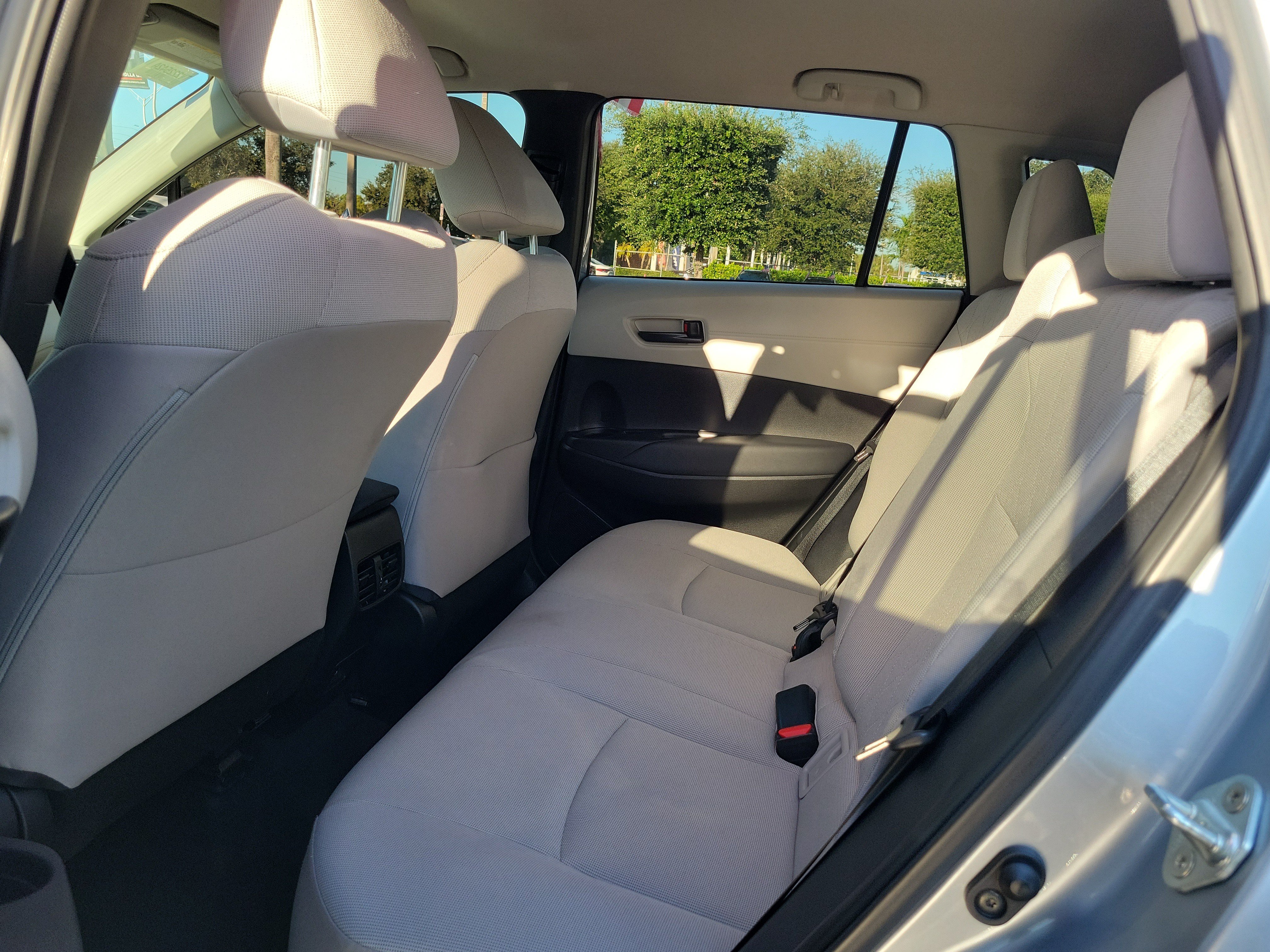 Used 2023 Toyota Corolla Cross LE FWD image 18