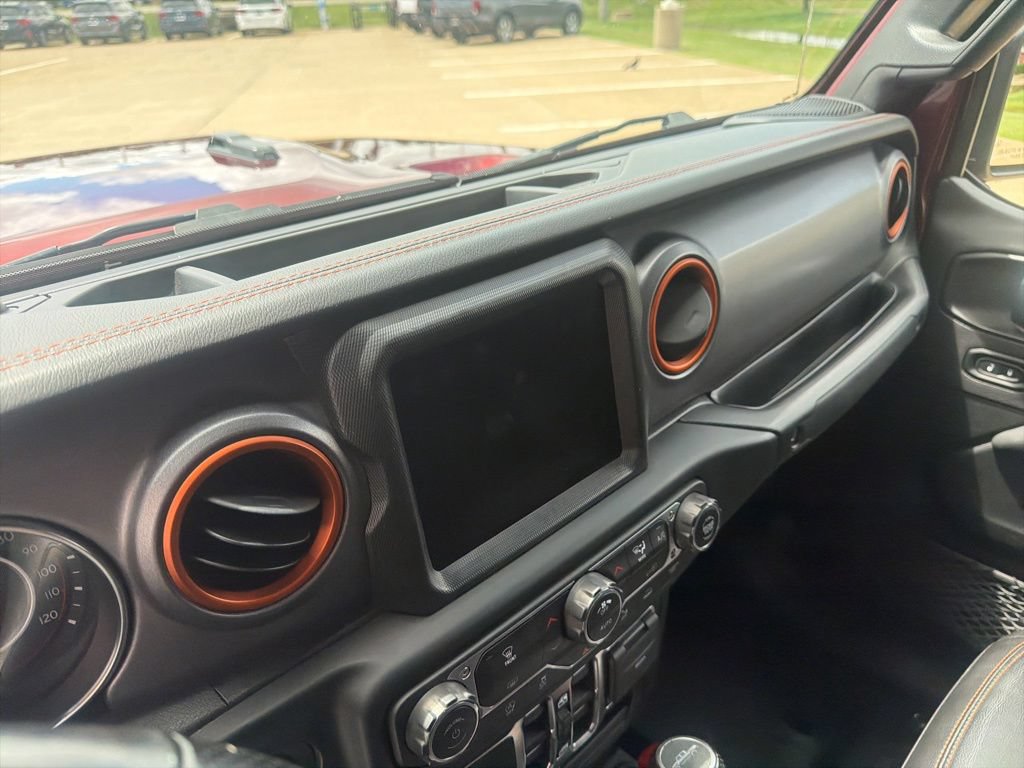 Used 2021 Jeep Gladiator Mojave AWD/4WD image 28