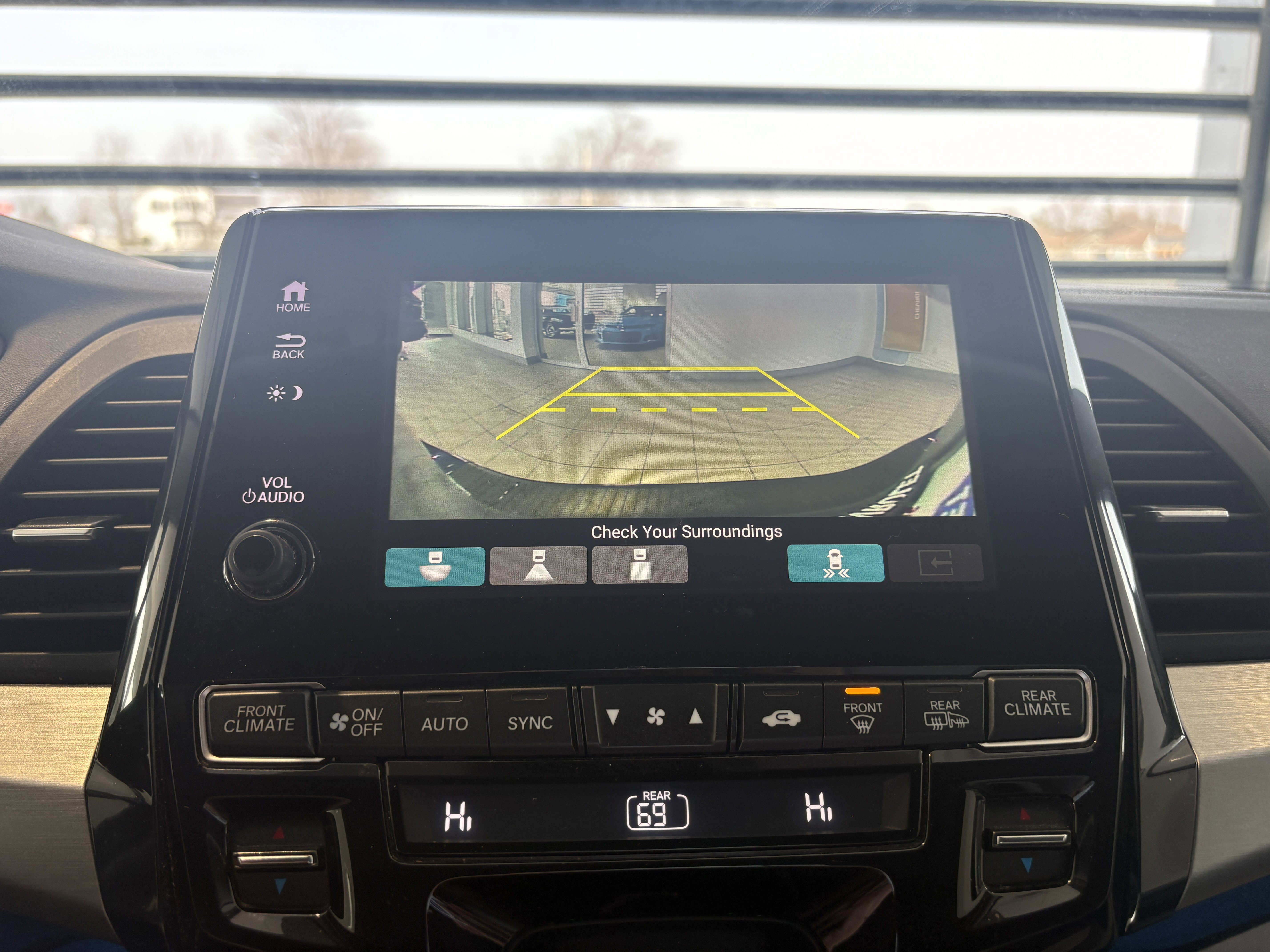 Used 2021 Honda Odyssey Touring image 17