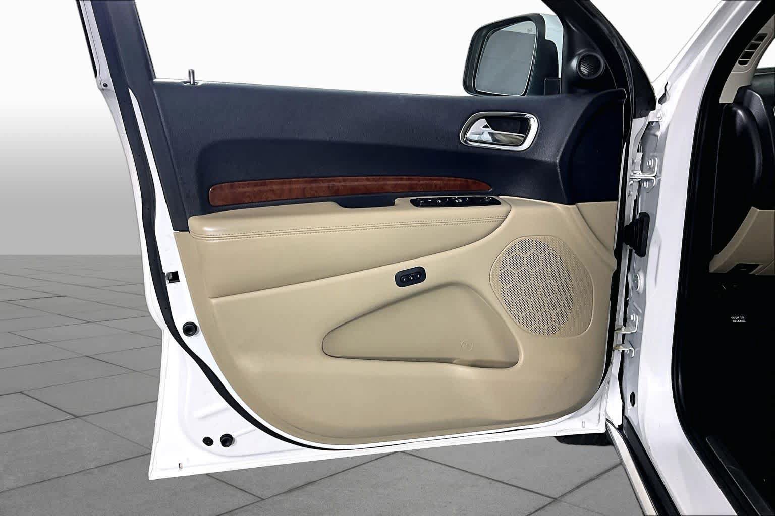 Used 2015 Dodge Durango Limited w/ Nav & Power Liftgate Group RWD image 20
