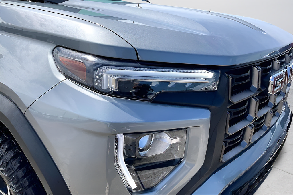 Used 2024 GMC Canyon AT4X AWD/4WD image 33