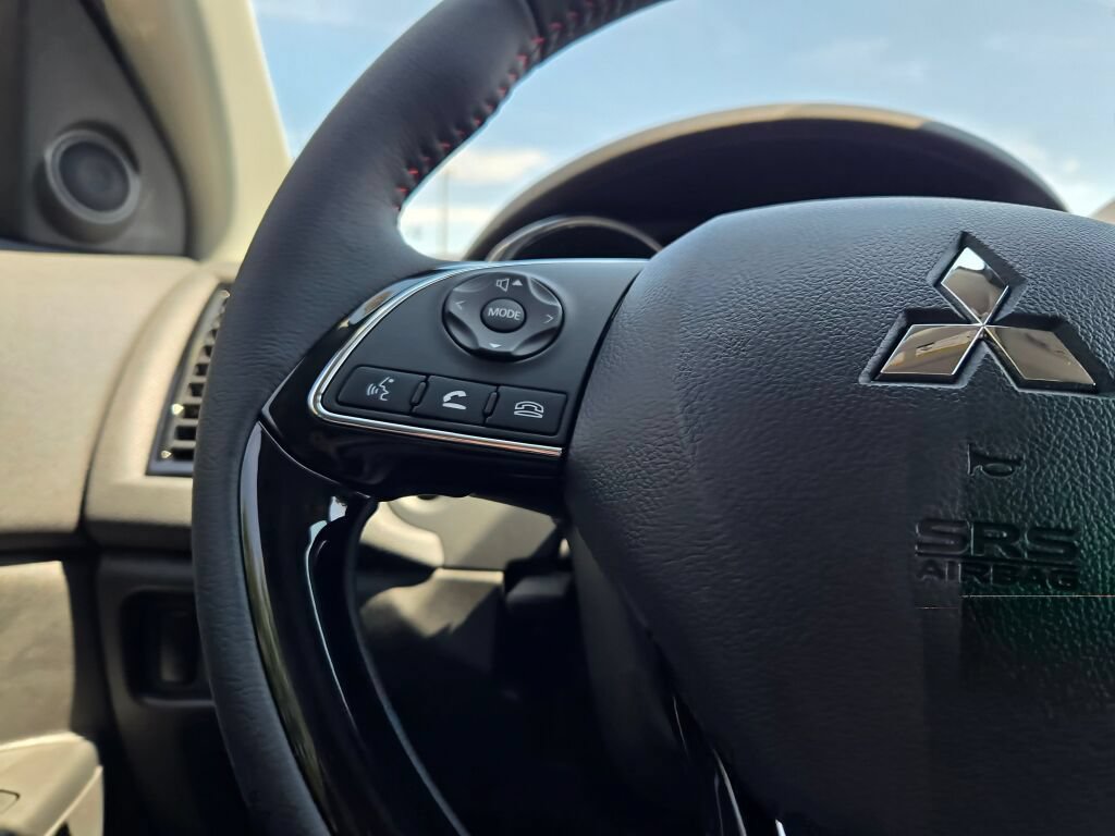 New 2026 Mitsubishi Outlander Sport LE AWD/4WD image 24