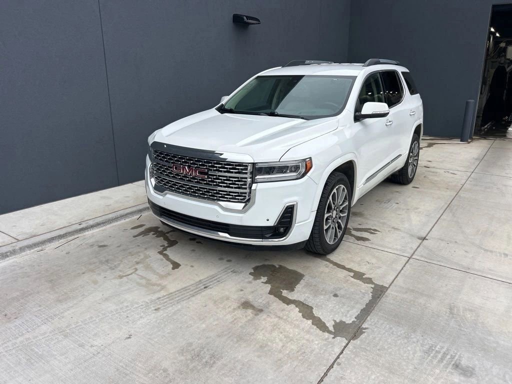 Used 2023 GMC Acadia Denali AWD/4WD image 3